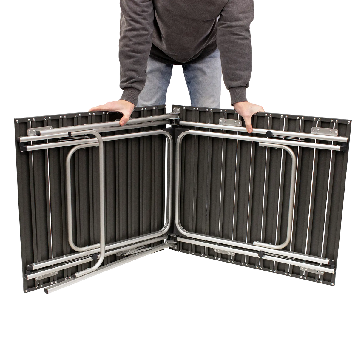Slim-Fold Table